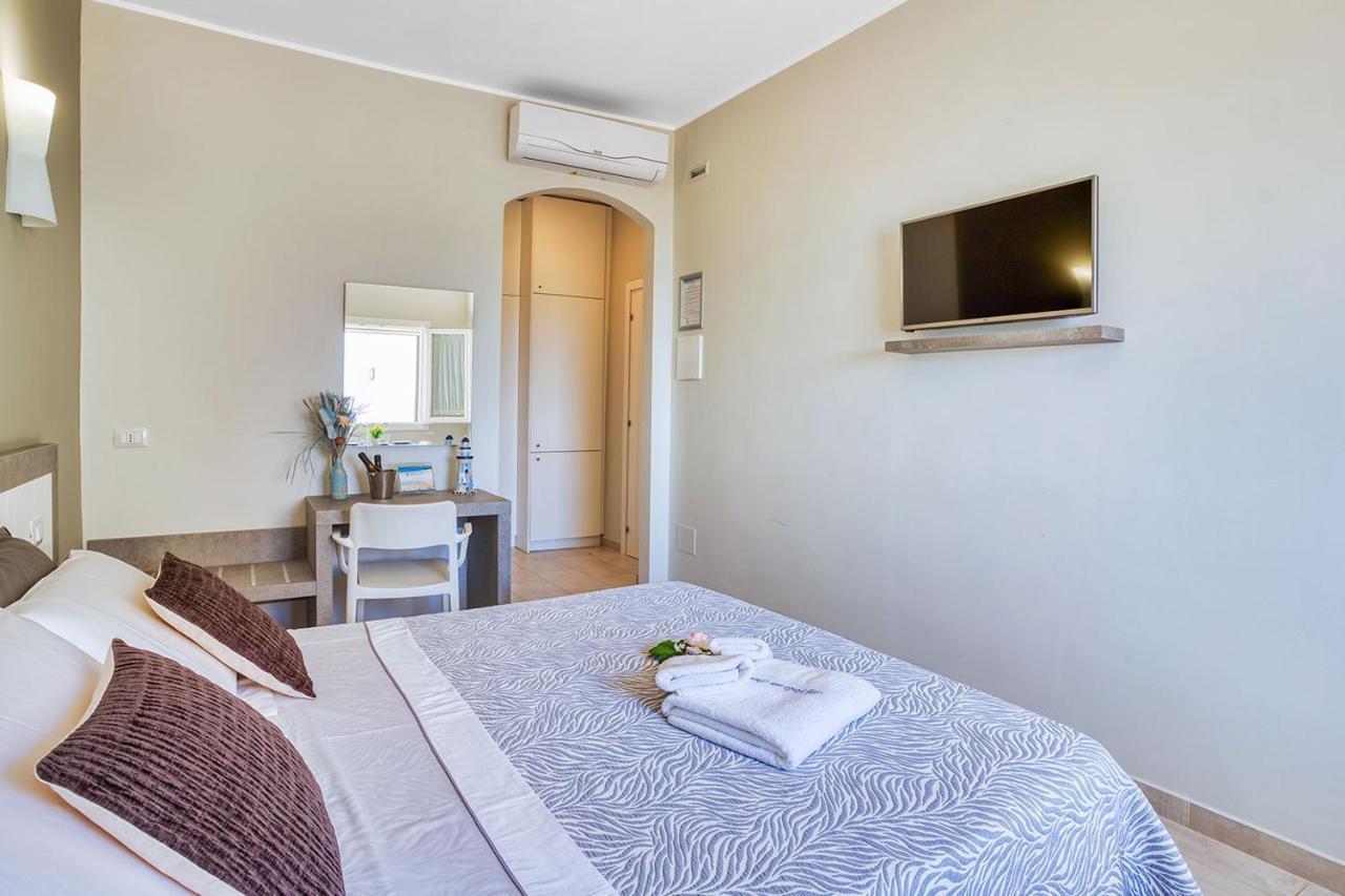 La Perla Delle Dune ปอร์โตเชซาเรโอ ภายนอก รูปภาพ